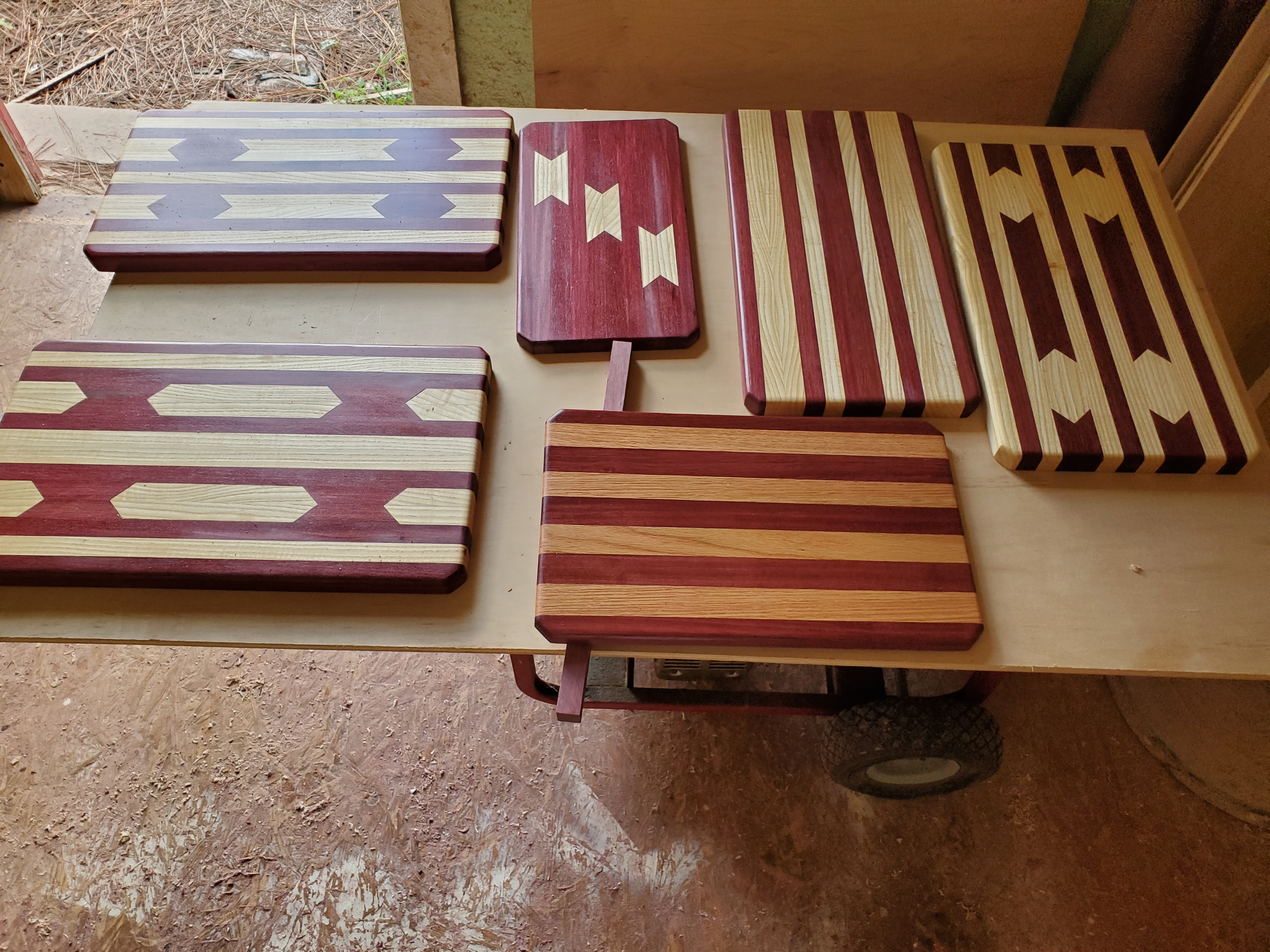  Cutting Boards 4 